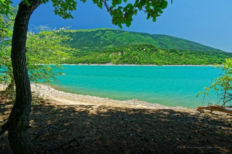 Gite Proche Des Passerelles Et Du Lac De Monteynard Saint-Martin-de-la-Cluze Buitenkant foto